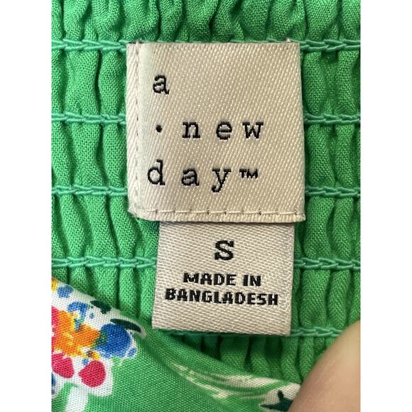 A New Day Dress Womens Small Green Floral Puff Sleeve Square Neck Smocked Lined - Picture 6 of 9